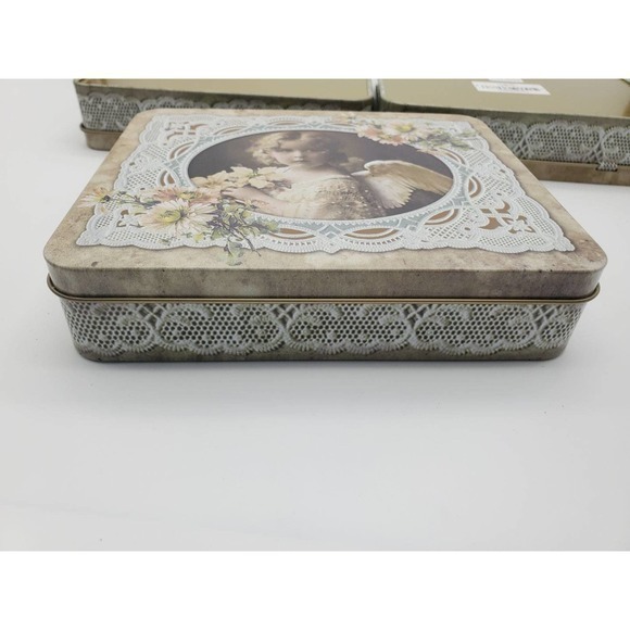 set if 3 collectors tins by Ohio Wholesale Inc - Picture 5 of 6